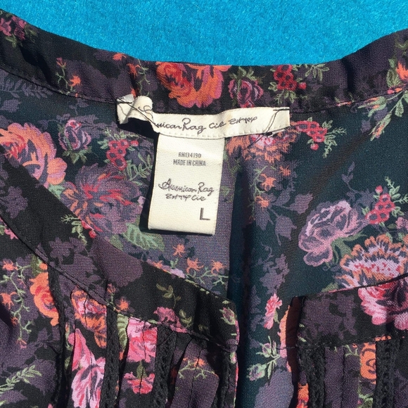 Blousy floral top - Picture 3 of 7